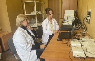 Влияние локального ишемического повреждения фронтальной коры одного и двух полушарий мозга путем фотохимического тромбоза на сенсомоторную реактивность, поведение и когнитивные функции у самцов и самок крыс